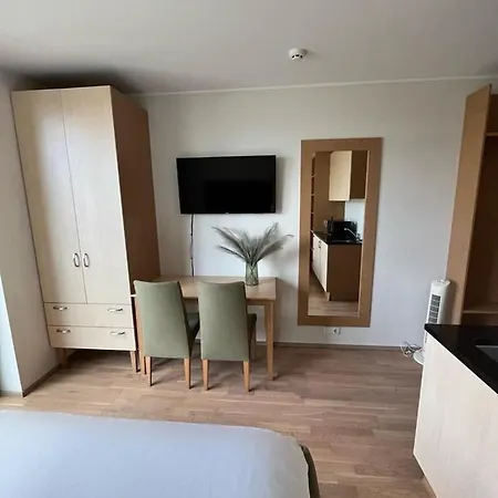 Self Check-in 24-7 And Free Parking - Pets Allowed Pärnu