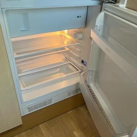 アパート Self Check-in 24-7 パルヌ